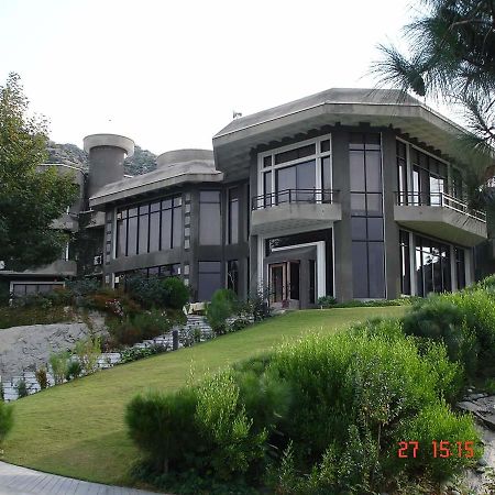 Rock City Resort Mingora Bagian luar foto