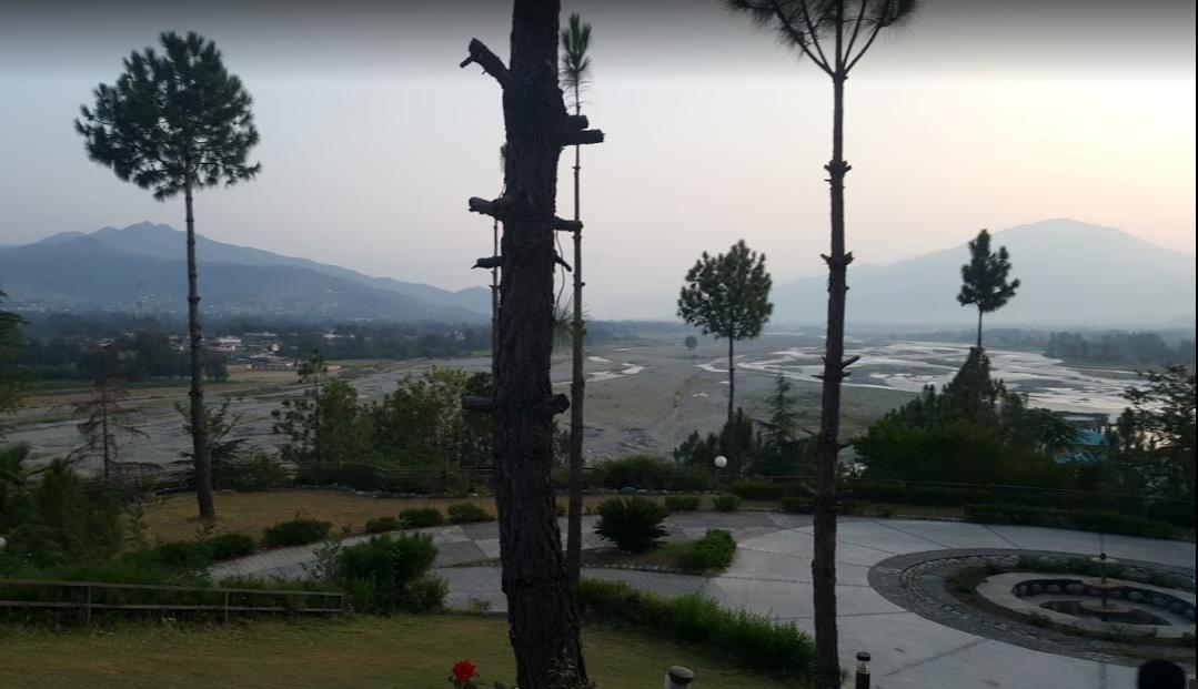 Rock City Resort Mingora Bagian luar foto